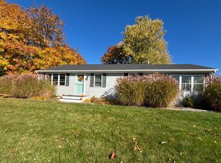29 Falmouth Dr, North Grafton, MA 01536