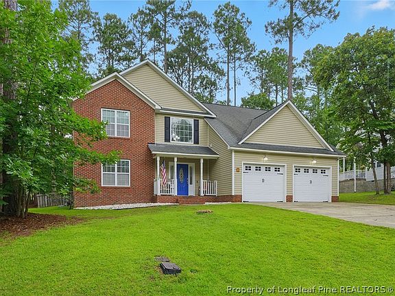 3rd image of 46 Wateredge Ln