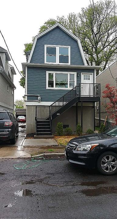 1st image of 228 Wiman Ave