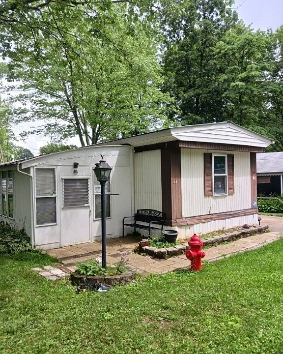 1st image of 23 Manor Dr