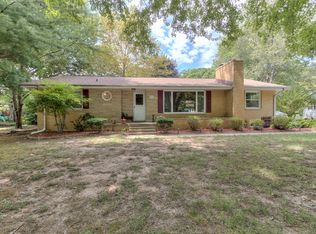 1603 Mitchell Dr, Mahomet, IL