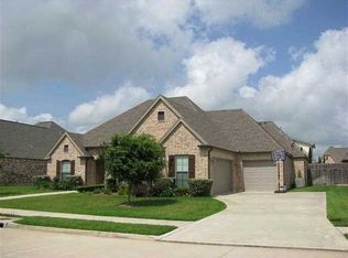 3525 Windrose Dr, Beaumont, TX 77706