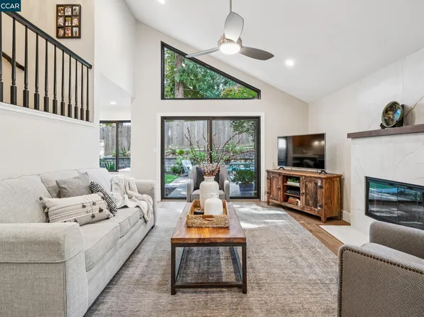 736 Twinview Pl, Pleasant Hill, CA 94523