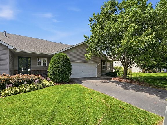 3rd image of 1235 Langewood Dr