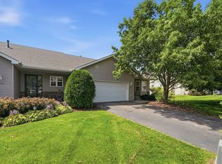 1235 Langewood Dr, Mound, MN 55364