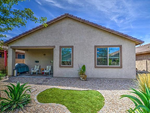 5th image of 2366 W Kristina Ave