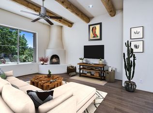 7 Eagle Rdg, Santa Fe, NM 87508