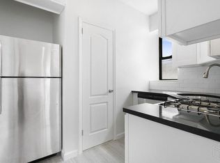 259 55th St APT 4D, Brooklyn, NY 11220