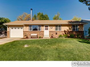 916 Foothills Ct, Windsor, CO 80550
