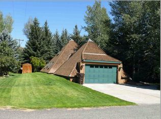 210 Alturas Dr, Hailey, ID 83333