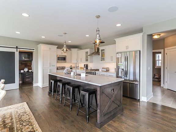 Parker II Gourmet Chef Kitchen