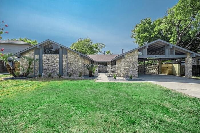 1st image of 1305 Fairbanks Dr #A