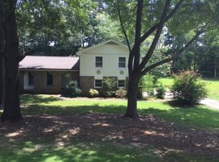 195 King Arthur Dr, Lawrenceville, GA 30046