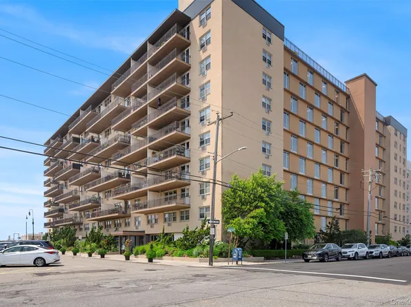 25 Neptune Boulevard #6F, Long Beach, NY 11561