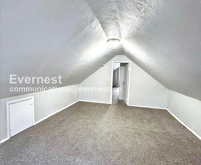 12110 Lenacrave Ave #2 — Photo 18