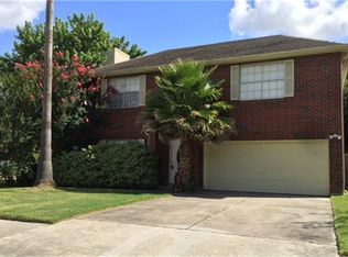 4914 Innsbruk Dr, Houston, TX 77066