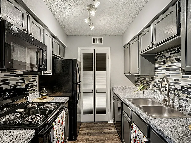 Townhouse kitchen