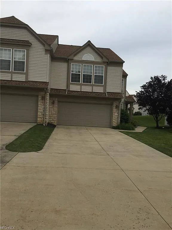 1280 N Yorkshire Dr photo 1