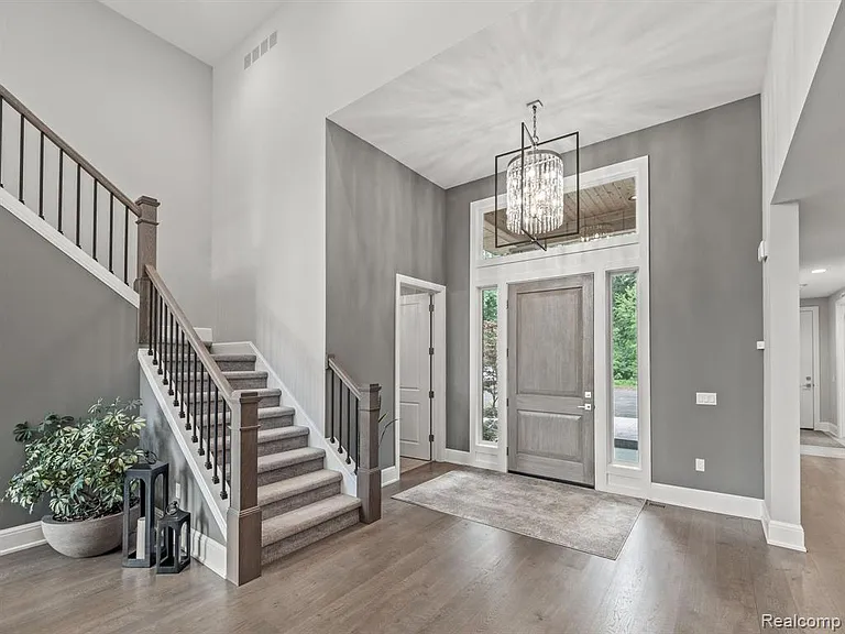 3511 Lakecrest Dr — Photo 16