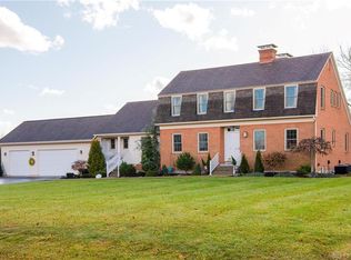 38 Loving Ln, Wilmington, OH 45177