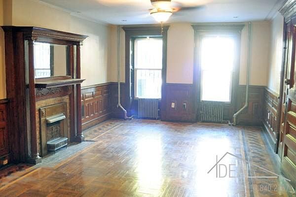 2nd image of 366 Macon St APT 1