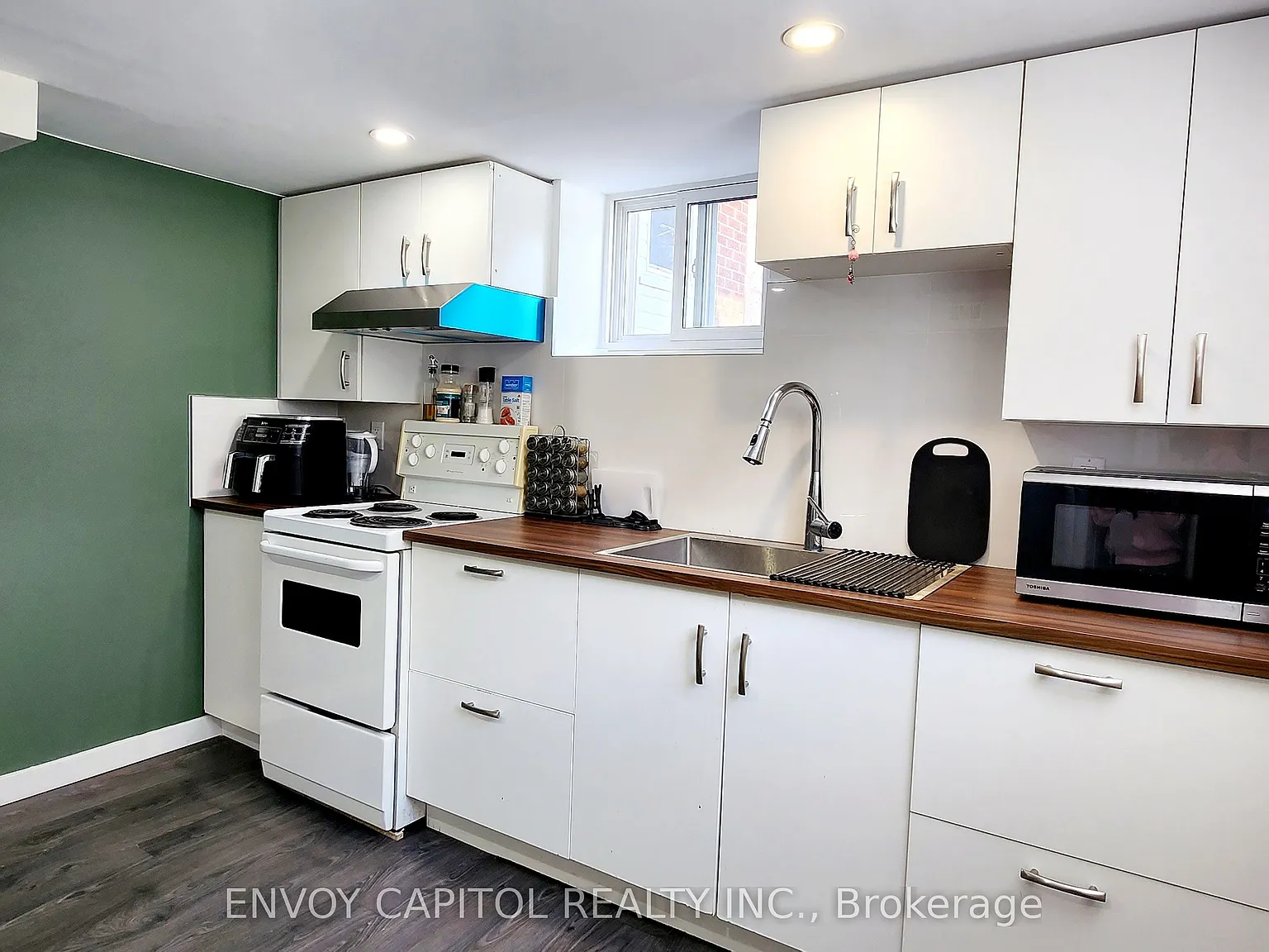 2 bed, $2,100 — Photo 4