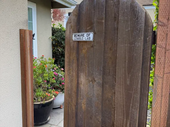 416 Bayswater Ave, Burlingame, CA 94010