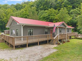 315 Red Bird Ln, Pikeville, KY 41501
