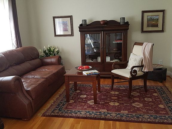 4th image of 1688 Hampton Woods Way