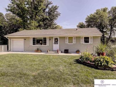 3901 King St, Omaha, NE, 68112