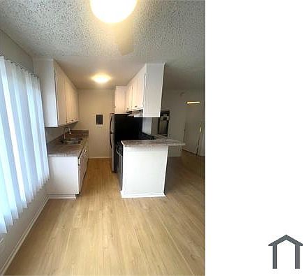 5th image of 3588 S Centinela Ave APT 12