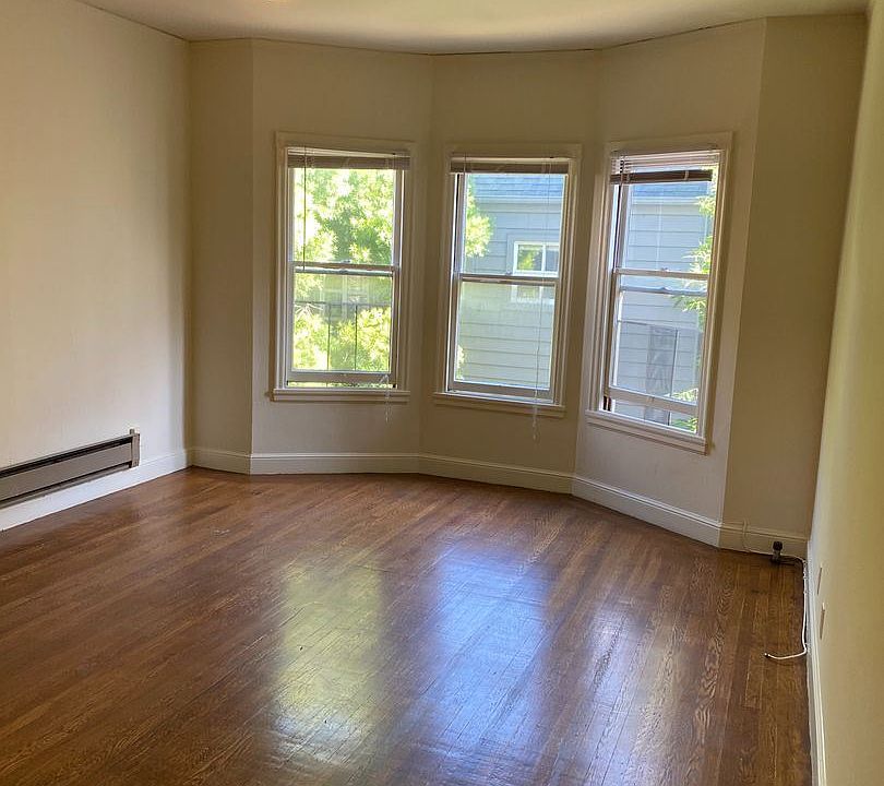 1st image of 2120 Larkin St #204