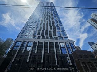 252 Church St #906-C08, Toronto, ON M5B 1Z2