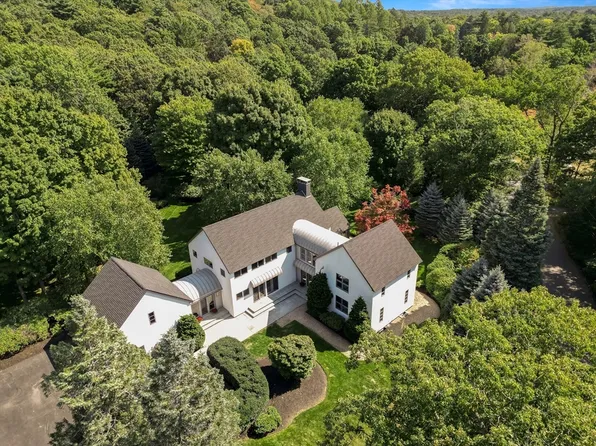 130 Meyer Rd, South Hamilton, MA 01982