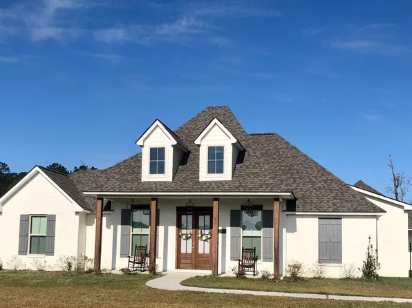 14277 Kaden Creek Dr, Walker, LA 70785