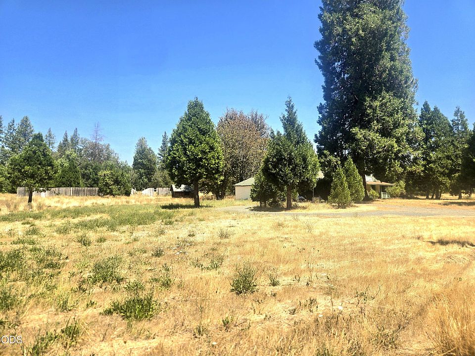 38th image of 4490 Holland Loop Rd