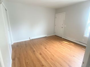 15 Albertina St #R, Quincy, MA 02169