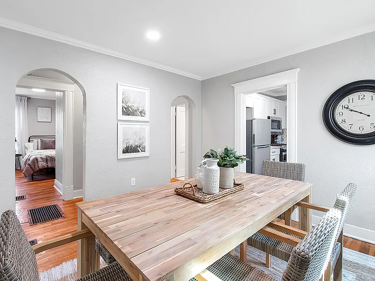 872 N Spaulding Ave #872 — Photo 21
