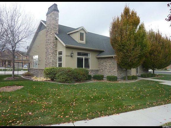 Club House