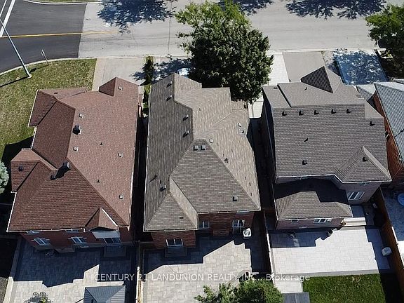 3rd image of 58 Stricker Ave