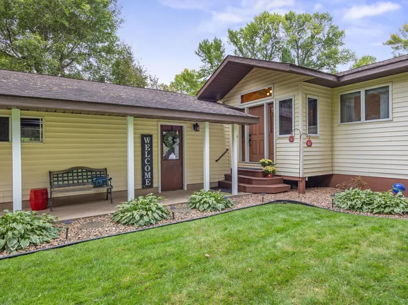61856 193rd St, Litchfield, MN 55355