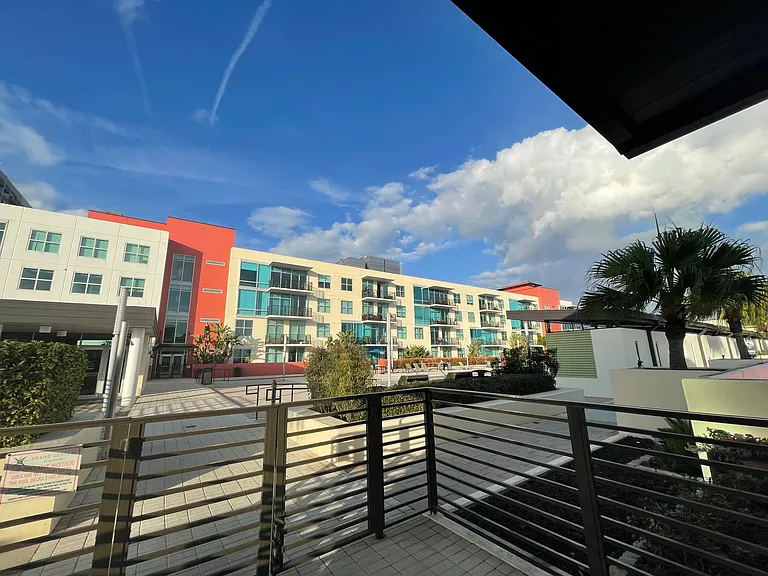 1208 E Kennedy Blvd #320 — Photo 20
