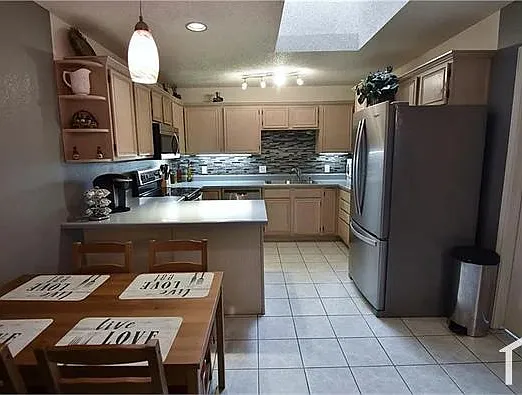 6323 Brookbriar Ct — Photo 8