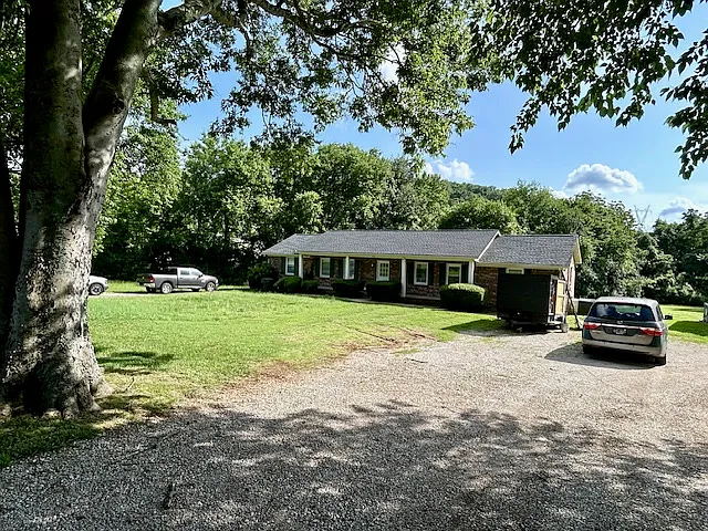 1401 Perkins Ln #B — Photo 3