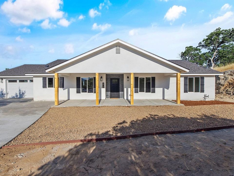 1st image of 28732 Copper Creek Dr