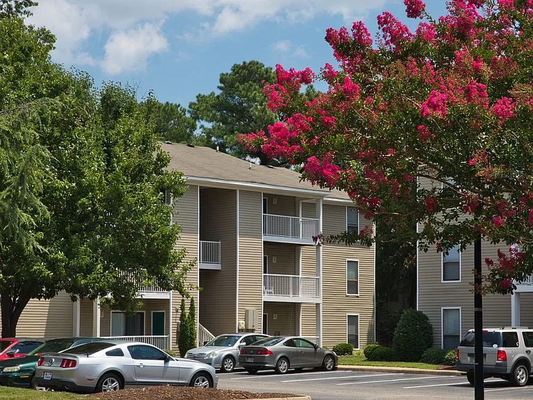 Hunter's Mill Apartments — Photo 45