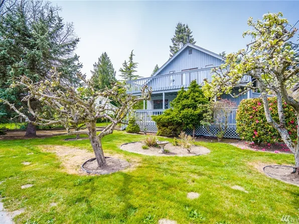 720 Maple Ave, La Conner, WA 98257