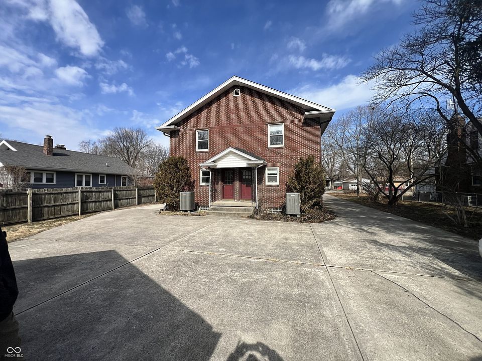 2nd image of 1637 Lawrence Ave