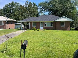 221 James St, Winder, GA 30680