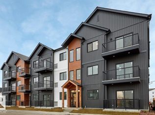 3715 141st St SW #103, Edmonton, AB T6W3H1